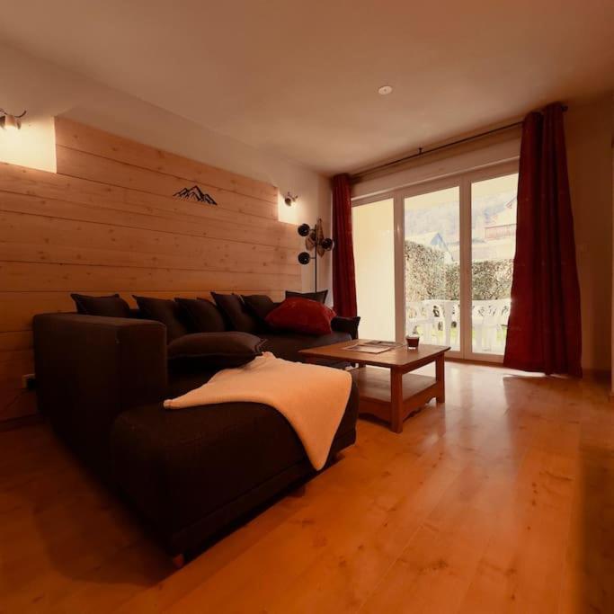 Le Nid D'Aran Apartamento Bagnères-de-Luchon Exterior foto